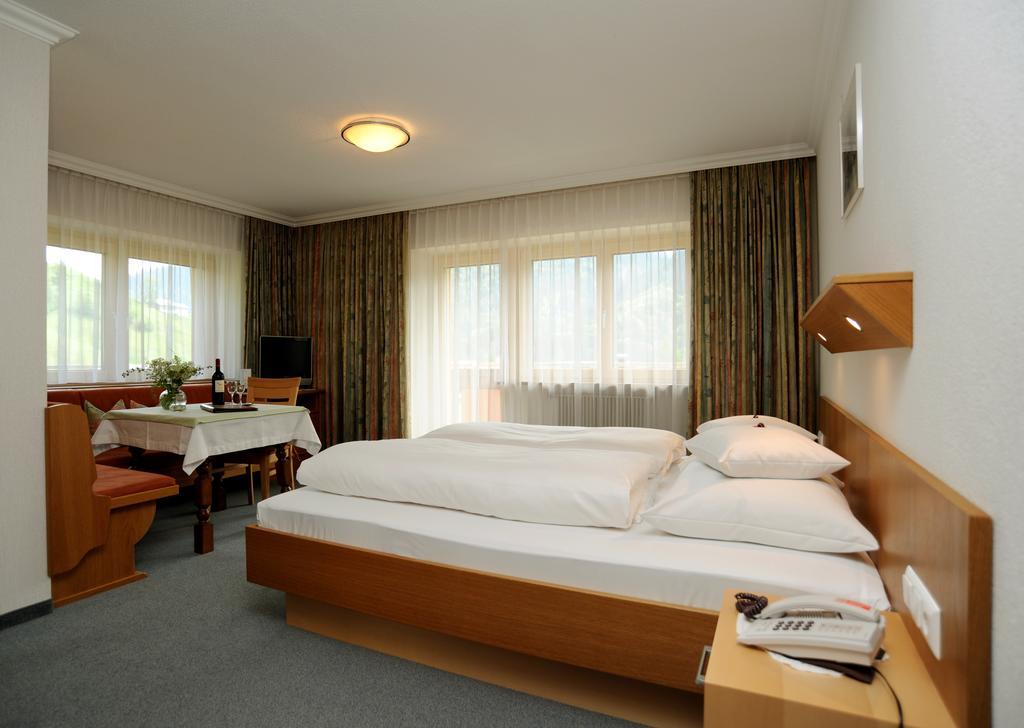 Haus Alpina Hotel Au (Vorarlberg) Kamer foto