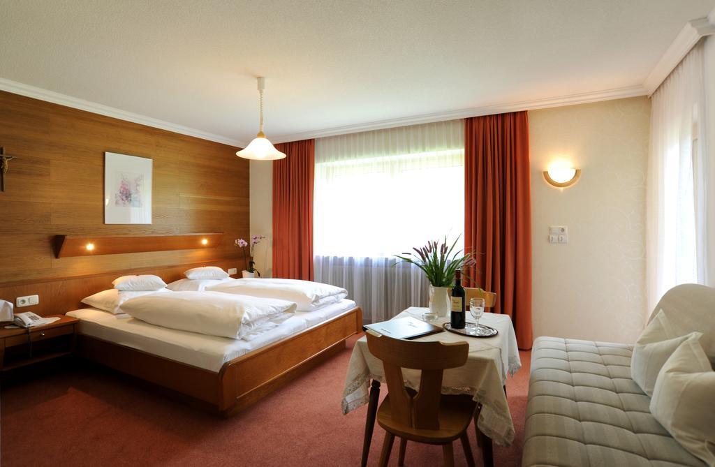 Haus Alpina Hotel Au (Vorarlberg) Kamer foto